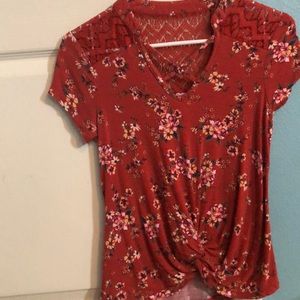 Red floral lace back shirt
